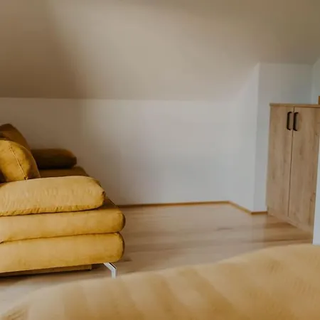 Haloze Na Dlani - Haloze In Your Hand, Hisa S Pogledom Na Hribe - A House Vith A View Of Hills בית נופש Gruskovec