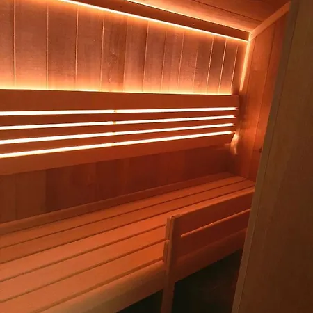 בית נופש Haloze Na Dlani - Haloze In Your Hand, Hisa S Pogledom Na Hribe - A House Vith A View Of Hills *