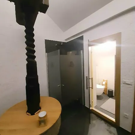 Haloze Na Dlani - Haloze In Your Hand, Hisa S Pogledom Na Hribe - A House Vith A View Of Hills בית נופש *