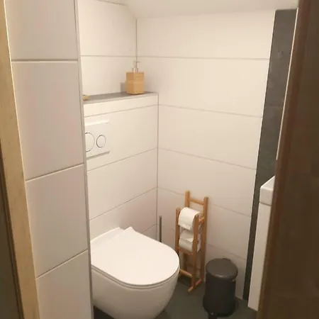 Haloze Na Dlani - Haloze In Your Hand, Hisa S Pogledom Na Hribe - A House Vith A View Of Hills