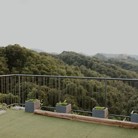 בית נופש Haloze Na Dlani - Haloze In Your Hand, Hisa S Pogledom Na Hribe - A House Vith A View Of Hills