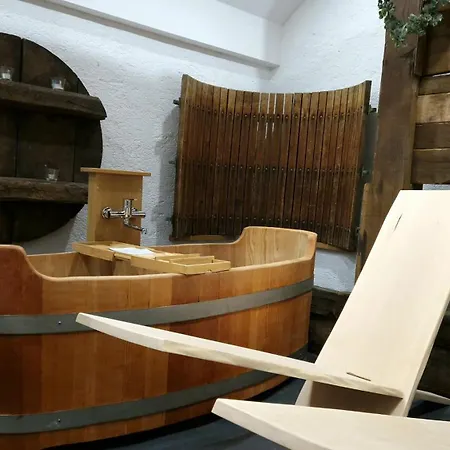 Holiday home Haloze Na Dlani - Haloze In Your Hand, Hisa S Pogledom Na Hribe - A House Vith A View Of Hills Gruskovec